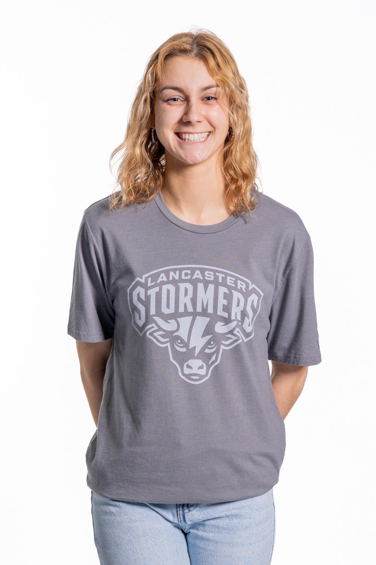 Distressed Bull Logo New Era Tee